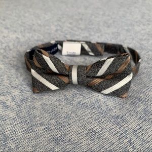 NWOT Janie and Jack Bow Tie 0-24mos.